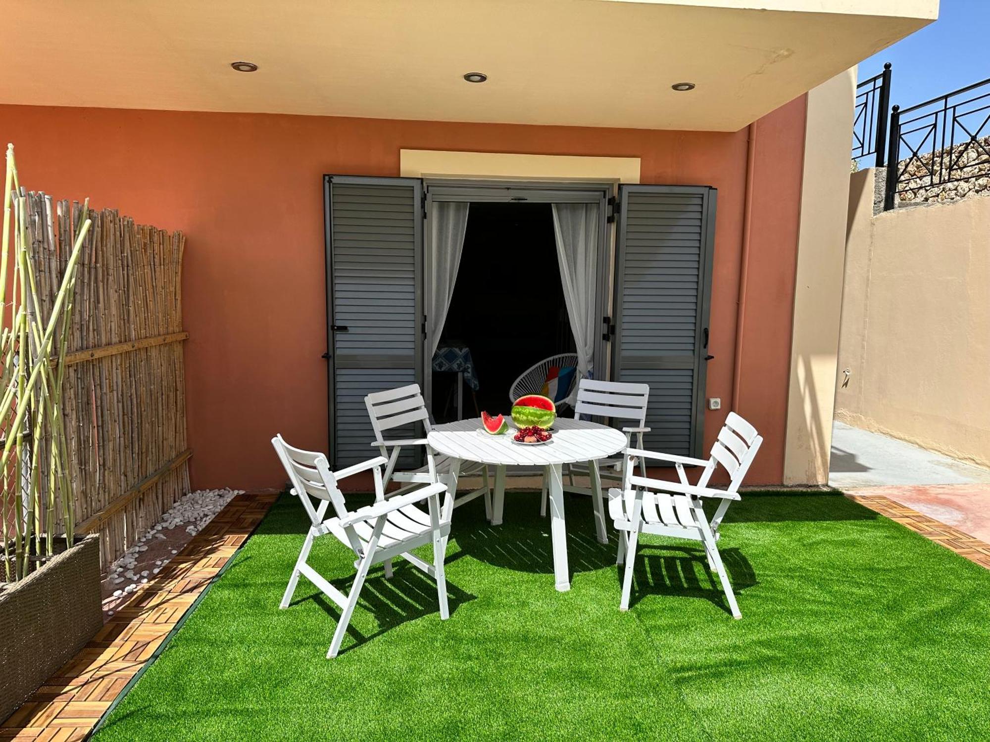 Lotus Studio Apartment North ليكسوري المظهر الخارجي الصورة