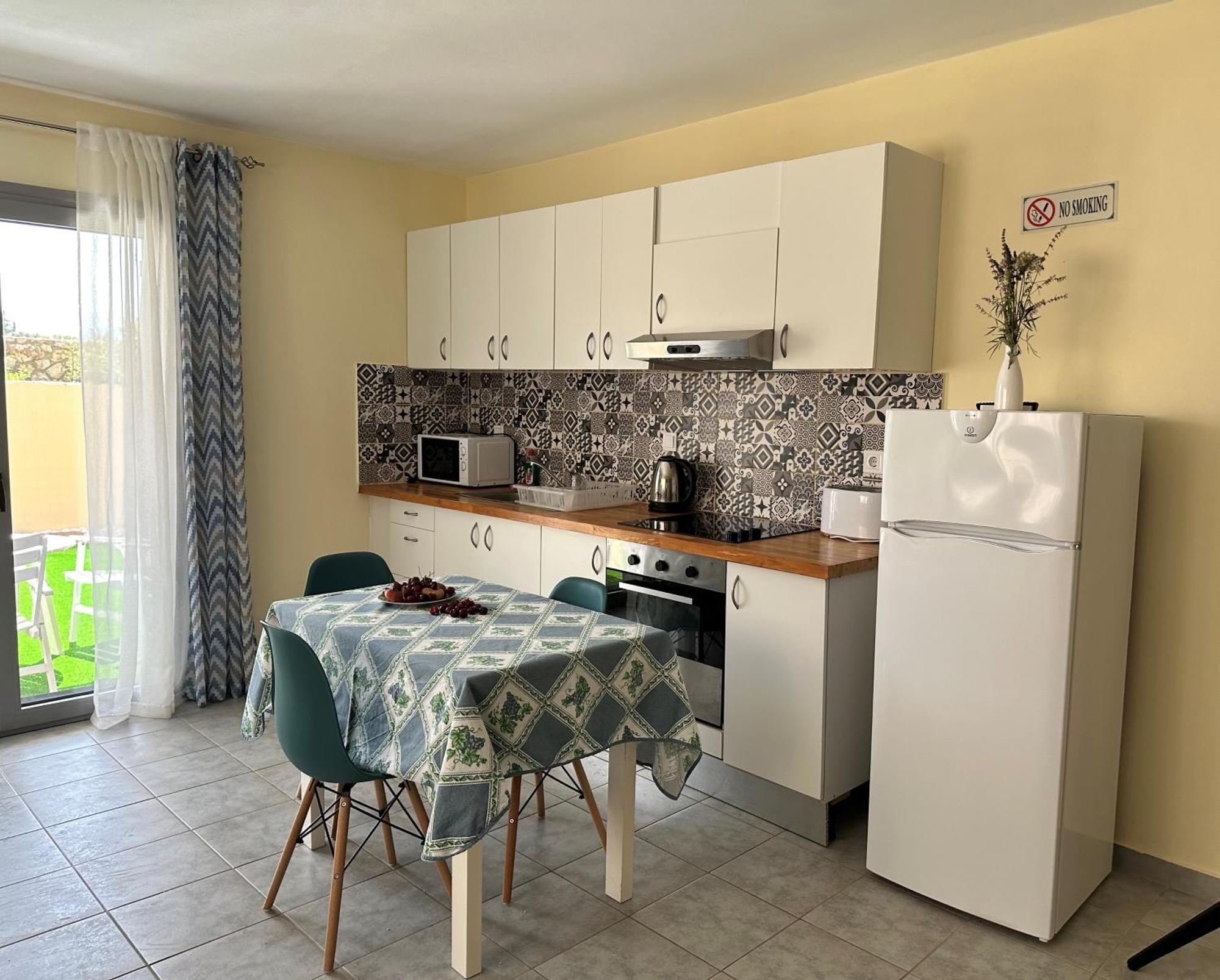 Lotus Studio Apartment North ليكسوري المظهر الخارجي الصورة